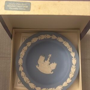 Wedgwood Blue and White Serveware Plate